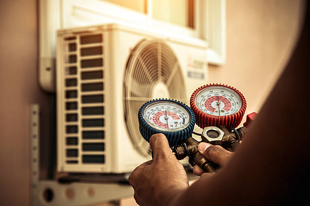 Professional Hvac Maintenance technician working in Beachwood, NJ